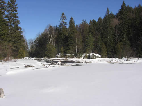 The entrance of Head Creek.