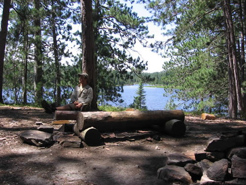 A rest on Mallic Lake site.